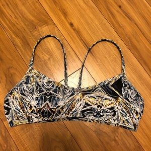 Jolyn Clothing Bikini Top- size L